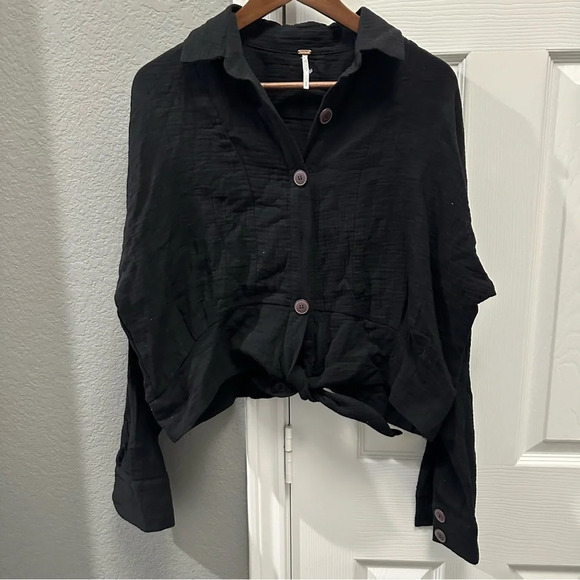 Free People Sun Streaks Black Top Size Small - Picture 2 of 4